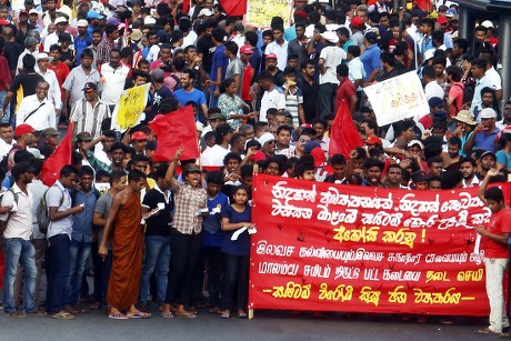 කොතලාවල /පෞද්ගලික විශ්වවිද්යාල අධ්යාපනයට විරුද්ධවන්නන්ට අප විරුද්ධ ඇය්?